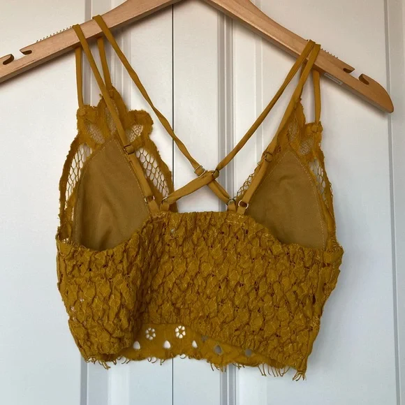 Francescas’s Collections Lauren Lace Bralette - Picture 4 of 7